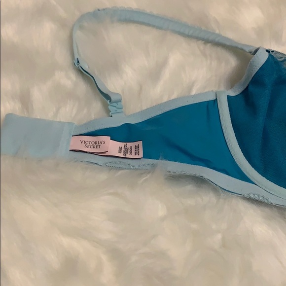 Bra - Picture 3 of 4